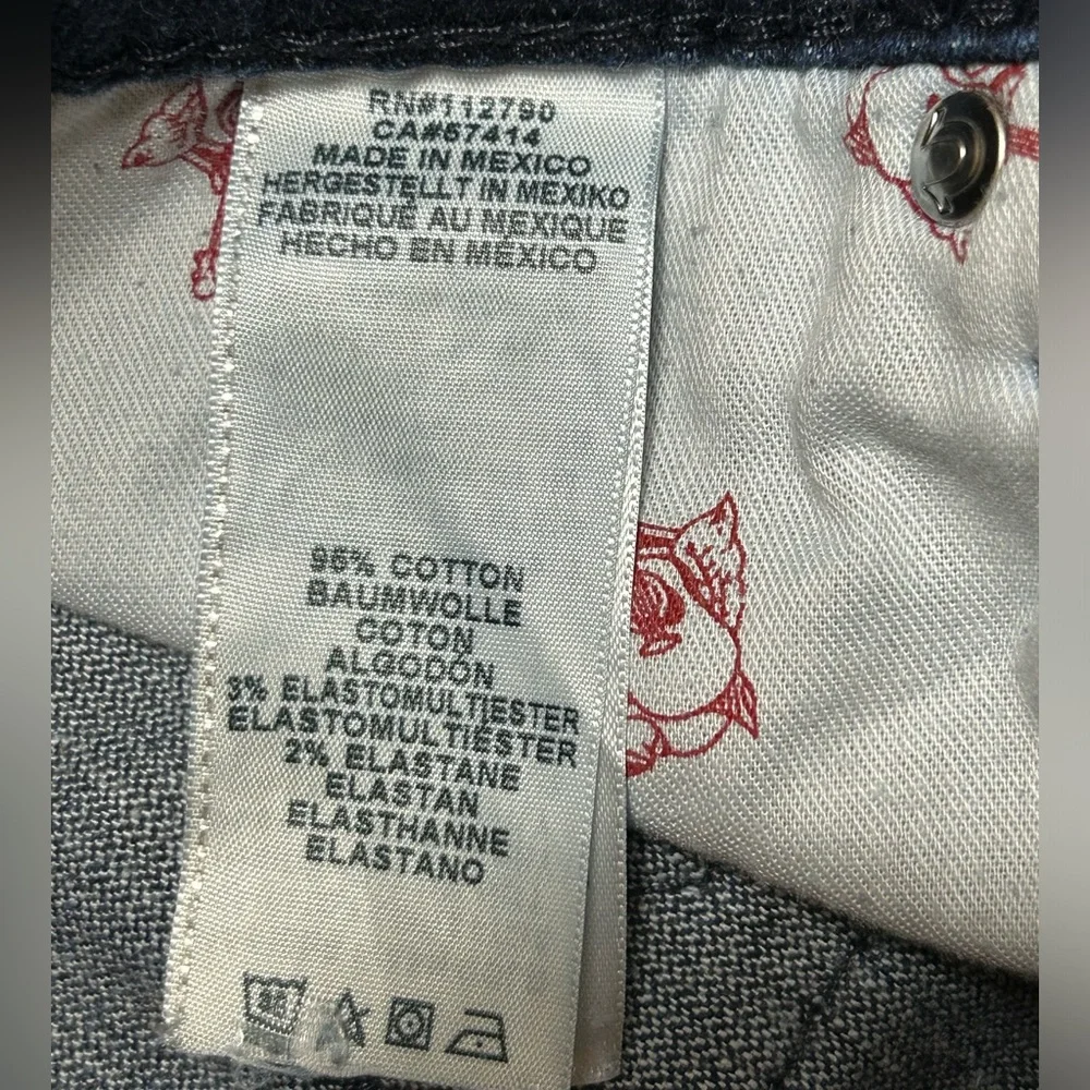 True Religion skinny no flap big T men’s dark  blue jeans